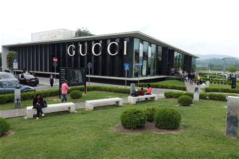 gucci designer outlet italy|biggest designer outlet in italy.